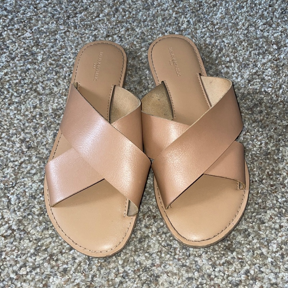 Perfect condition sandals
